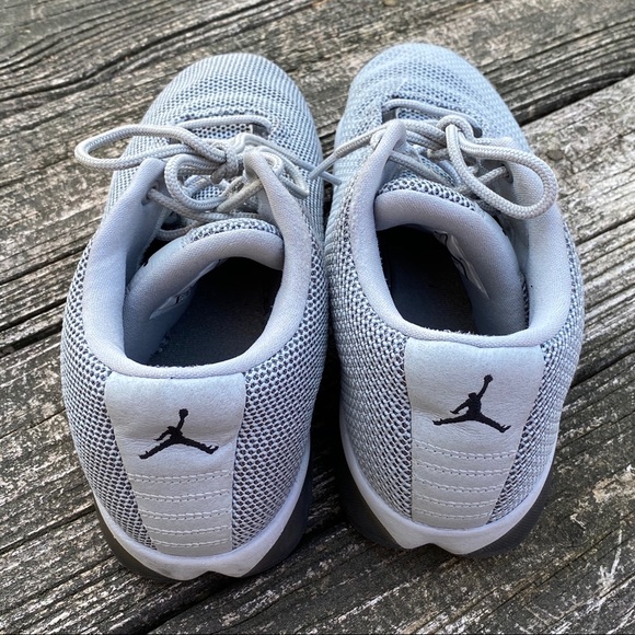 Jordans Sneakers - Picture 3 of 5